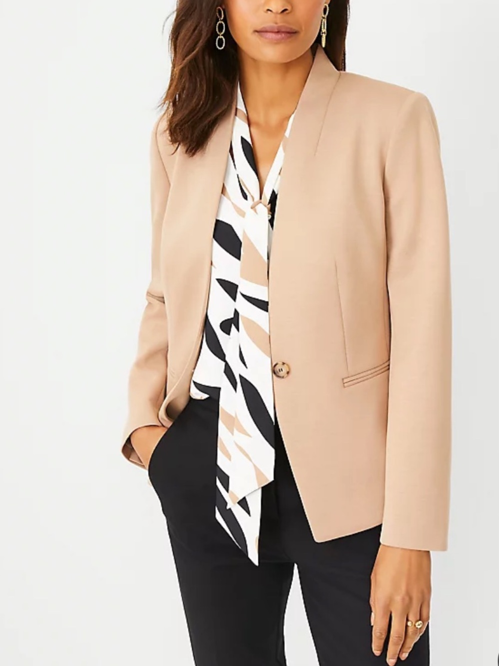 Ann Taylor The Cutaway Blazer in Double Knit Size 12